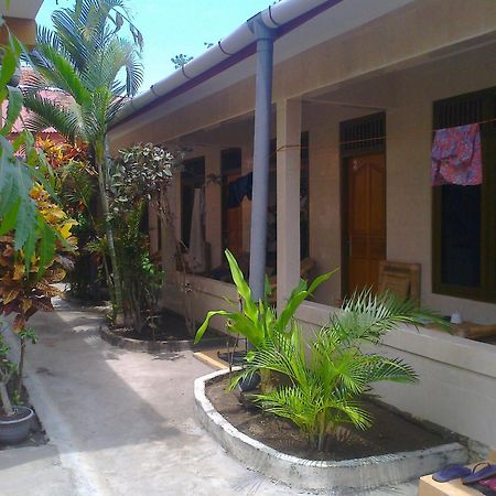 Pondok Sunrise 2 Gili Trawangan Exterior photo